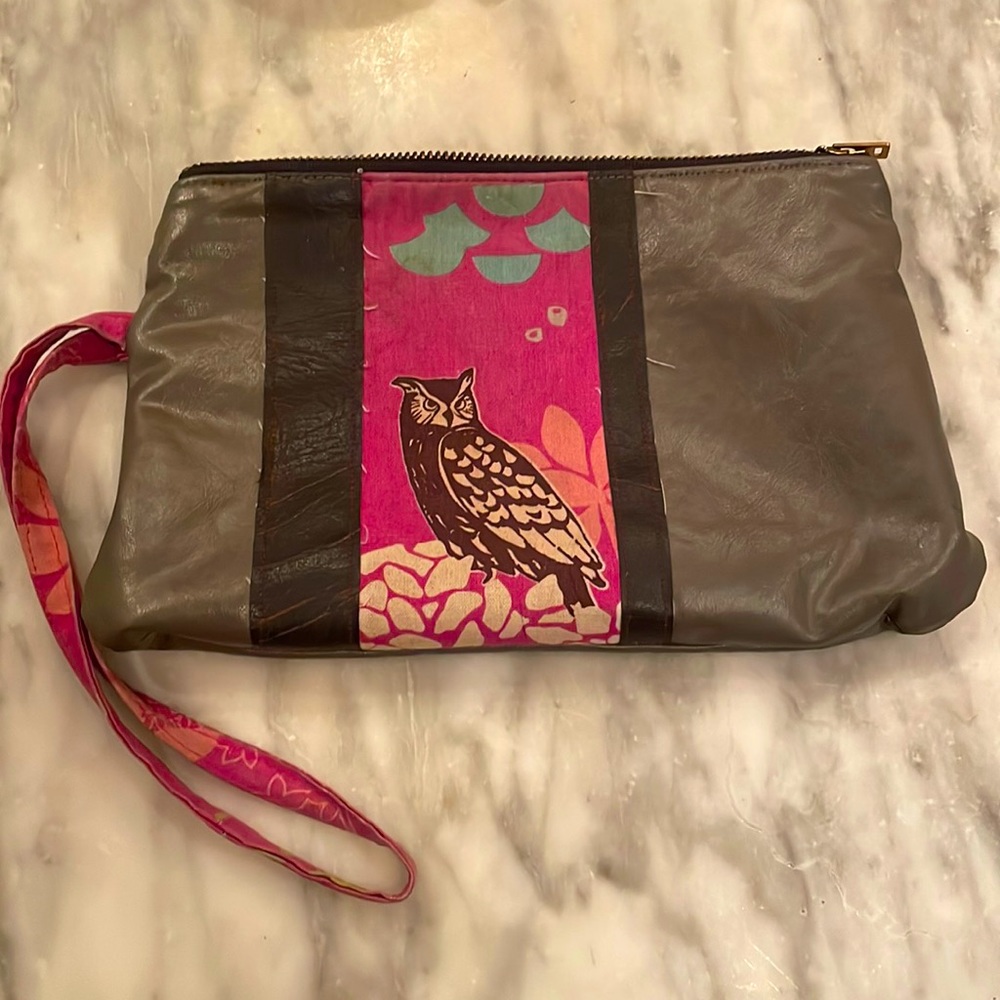 Arty purse
